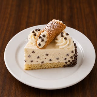 Cannoli Cake