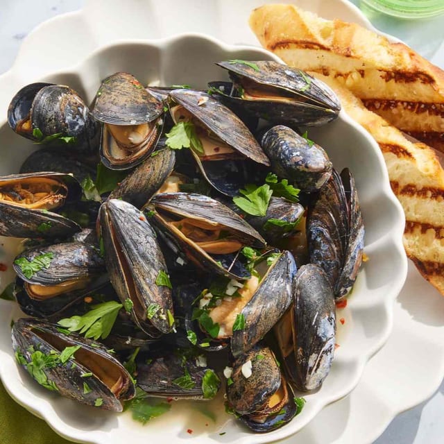 Fresh Mussels.