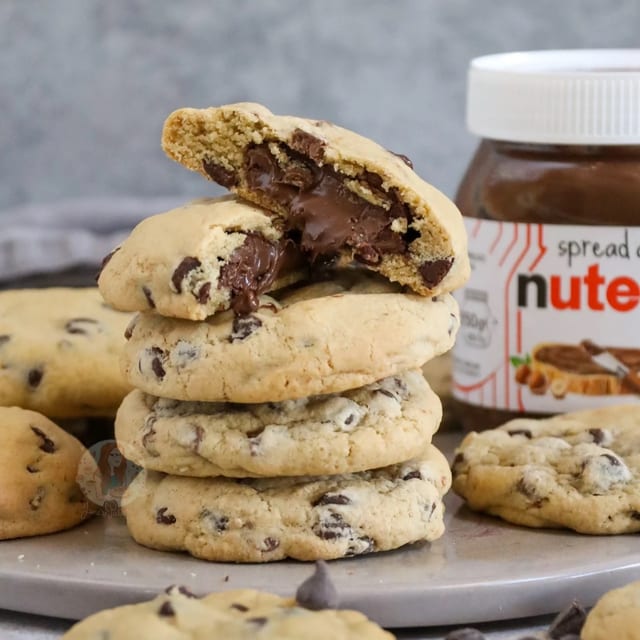 Nutella Stuffed Cookie.